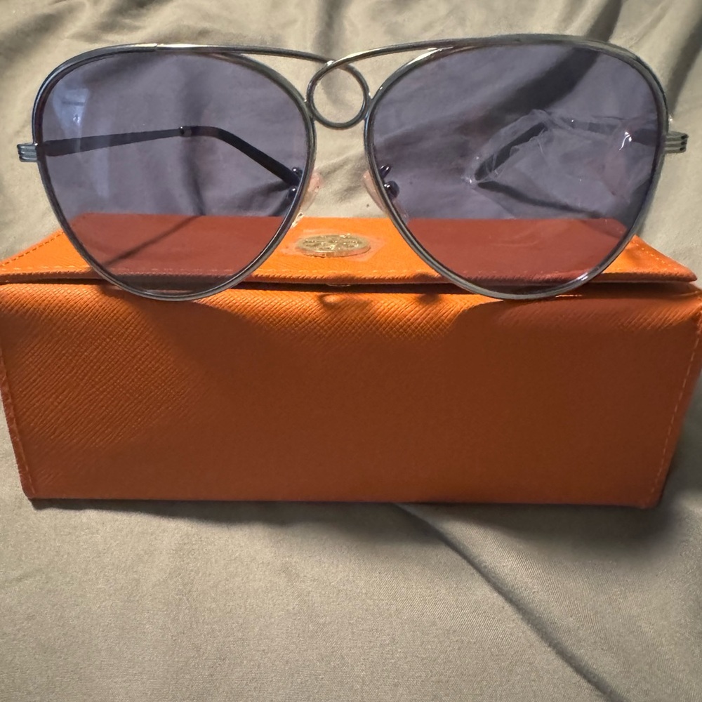 Tory Burch blue aviator sunglasses 🕶️